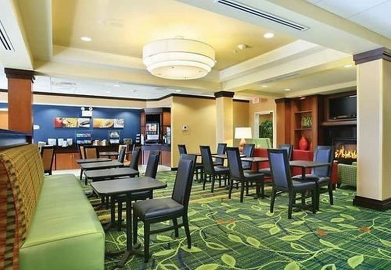 Fairfield Inn & Suites By Marriott Weirton מראה חיצוני תמונה